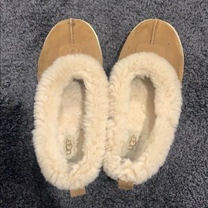 Ugg slippers